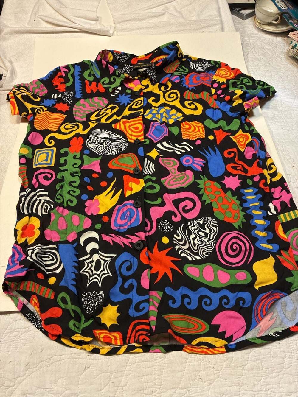Nooworks Button Down Shirt Size X-Large 90s Abstract Art Print